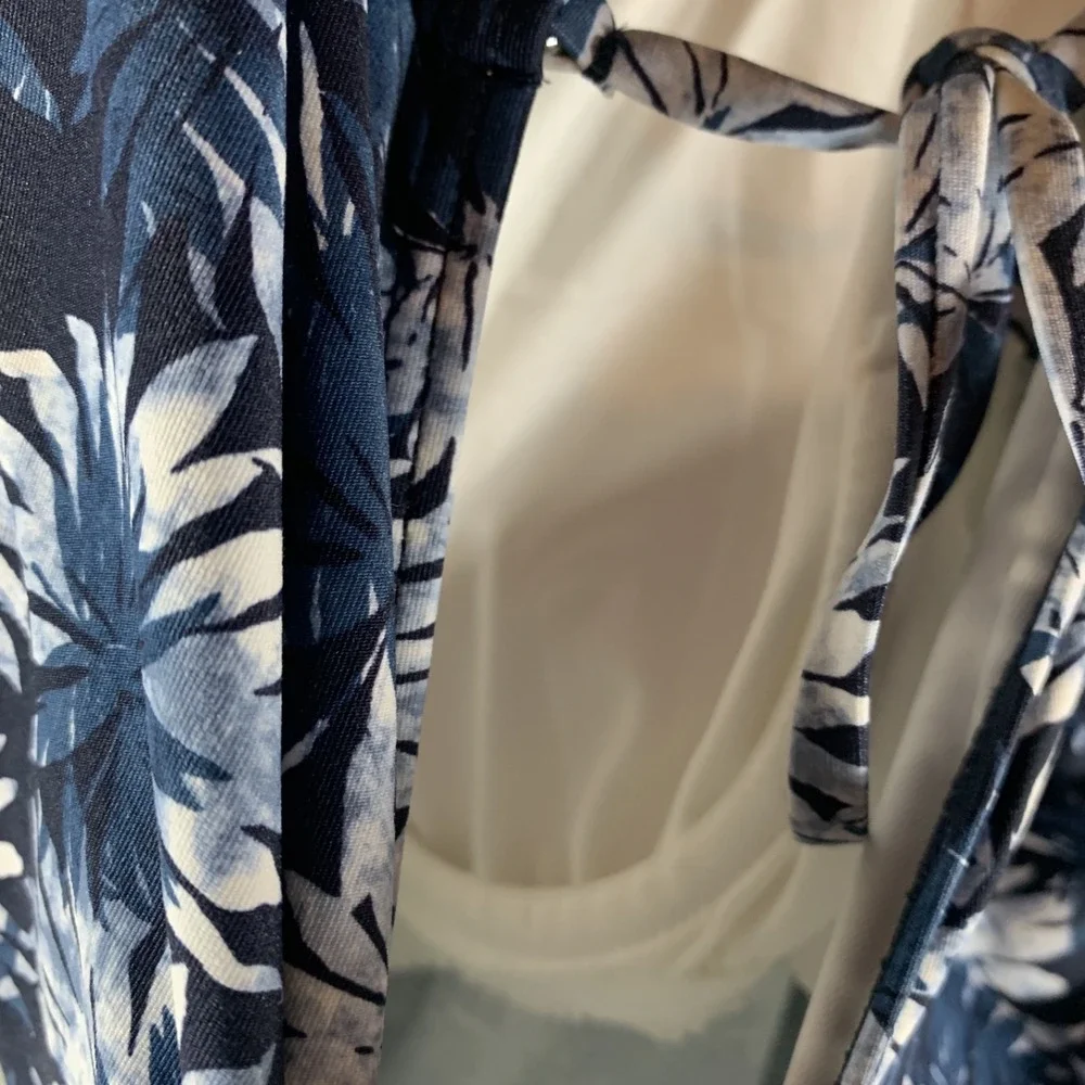 Michael Kors Womens Tankini Swim Top XS Navy Printed Blouson High Neck Chain NWT